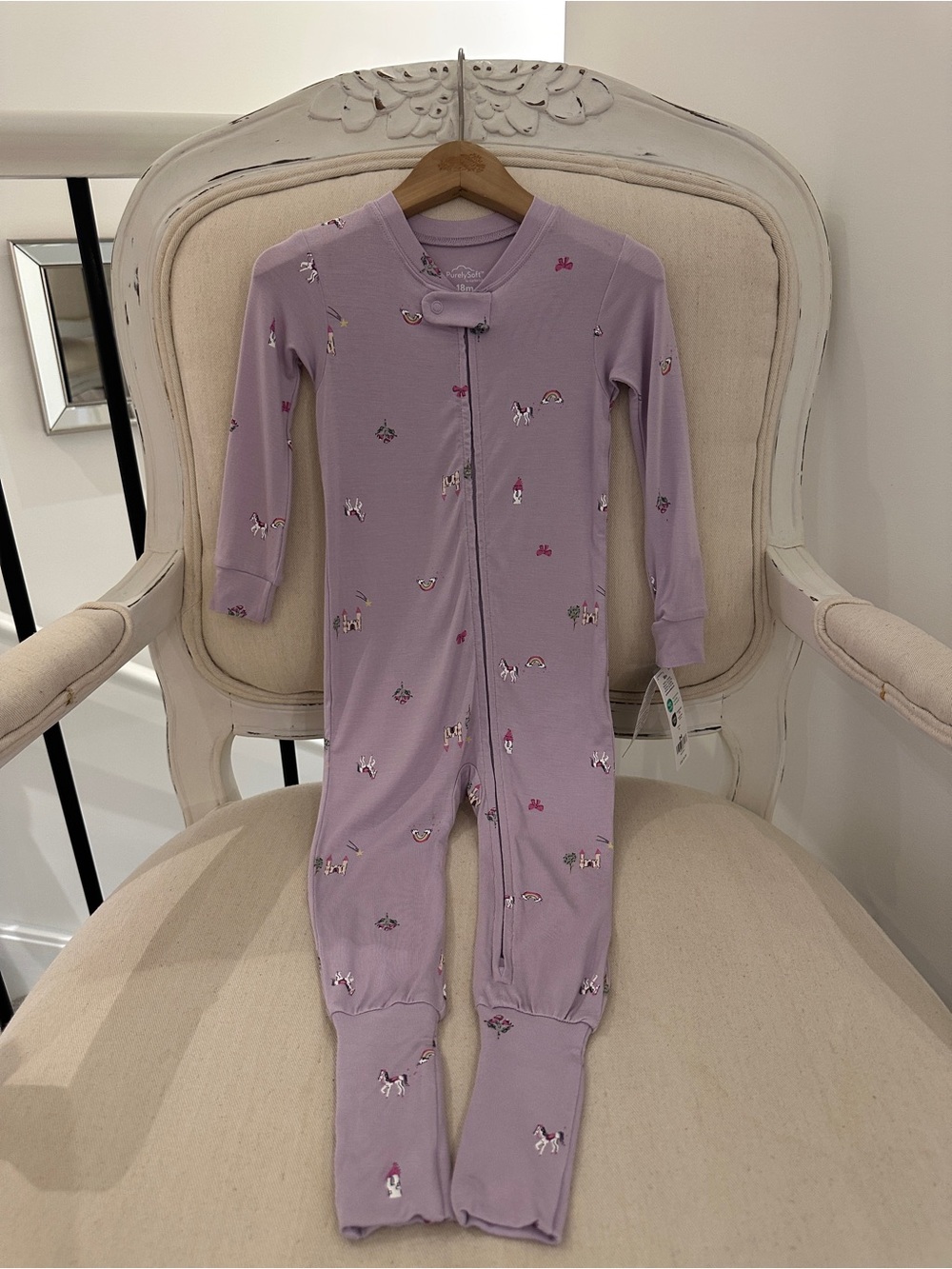 🤍 18 Mth PurelySoft Fairytale Pattern Lavender Unicorn & Rainbow Footie NWT